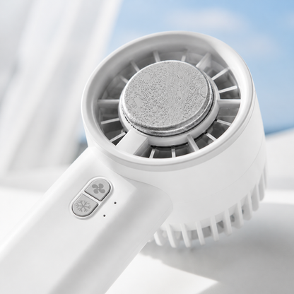 Close view of the Freddova Pulse cooling plate, buttons and radial air outlet